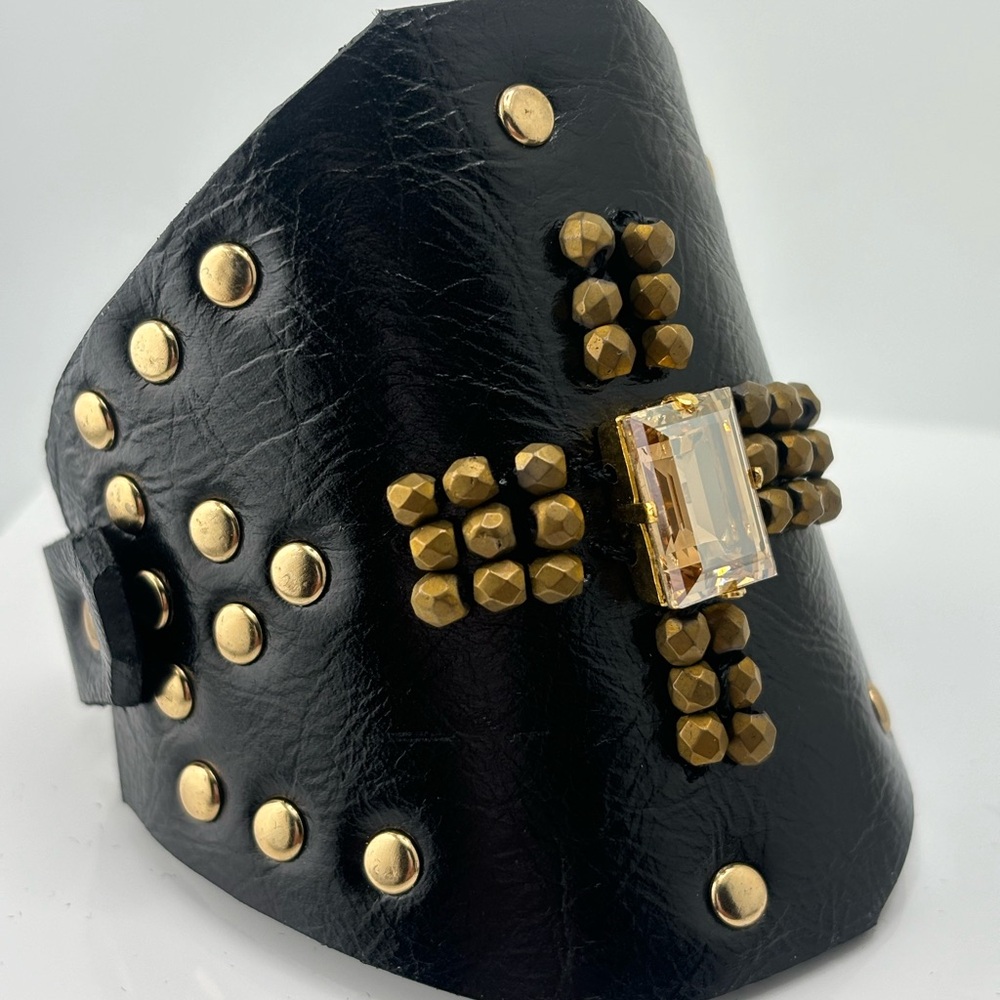 The Antique Cross Leather Bracelet
